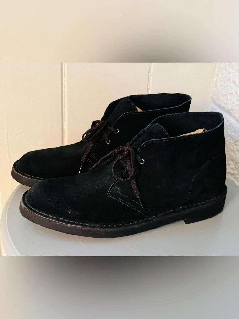 Clark's Black Suede Desert Chukka Boots  excellent